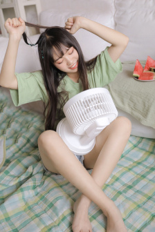 女友让我睡她妺妺